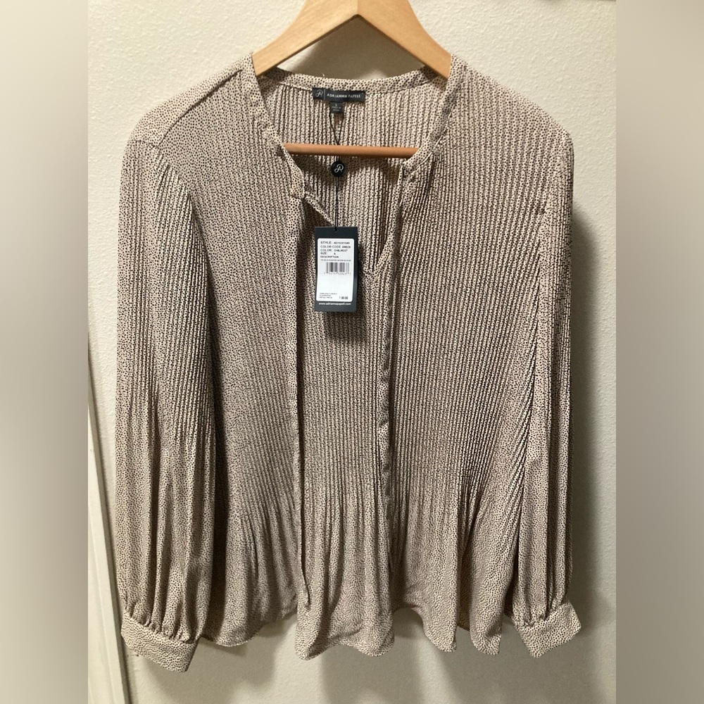 Women’s blouse NWT